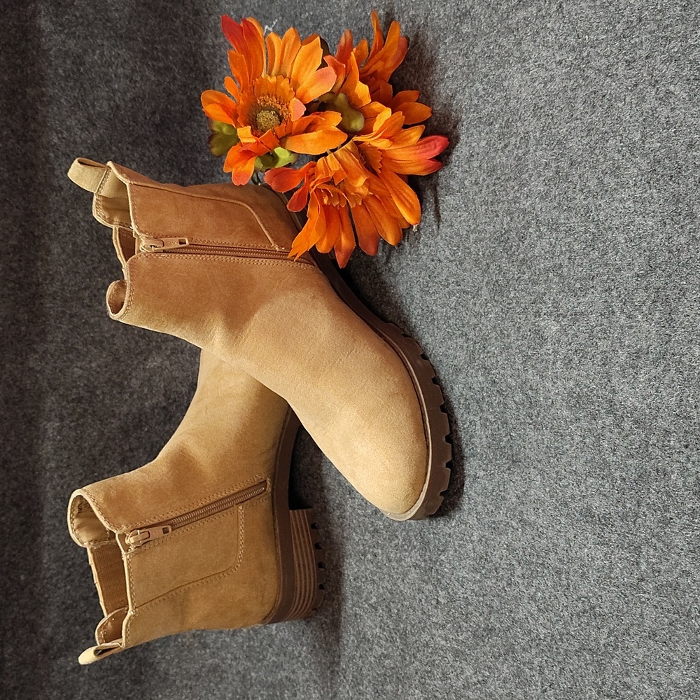 Time and Tru Tan Ankle Boots with Elastic Panels
